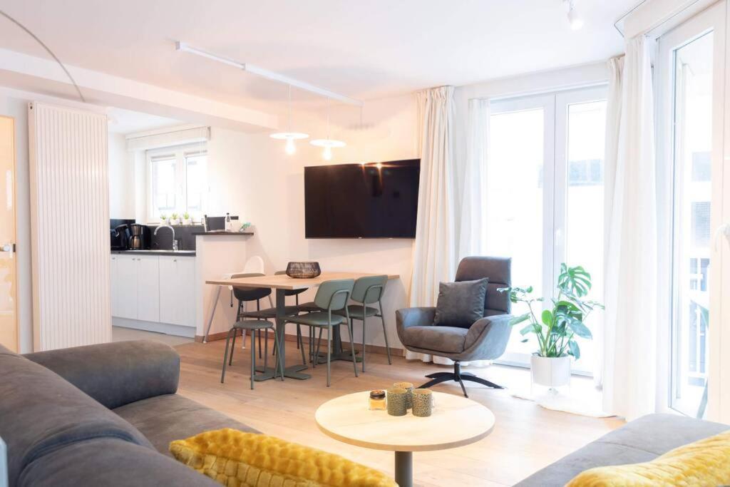 A Bien Venue - Modern Appartement, 50M Van Zee Knokke-Heist Eksteriør bilde